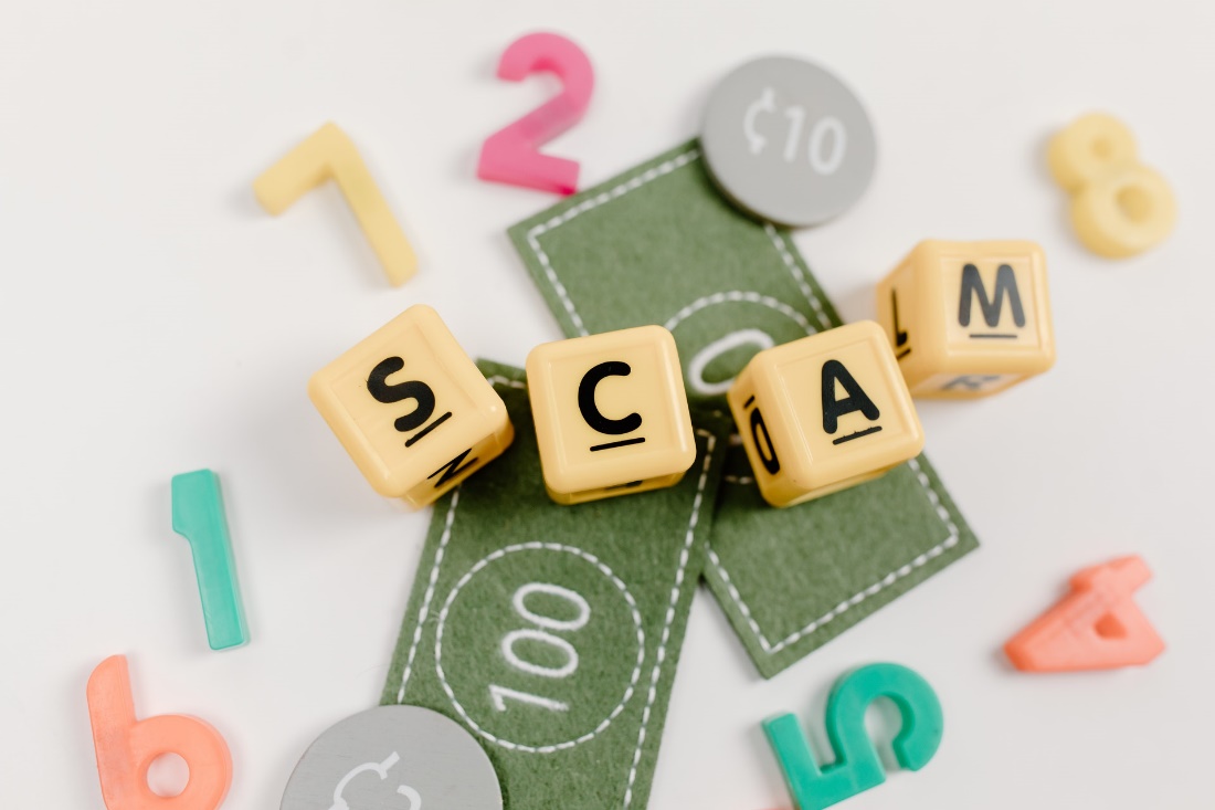 tips to stay safe from online scams